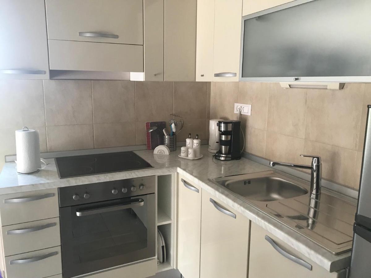 Apartments Maslina Primosten Ngoại thất bức ảnh